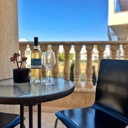 Teo Apartment Paphos Exterior photo